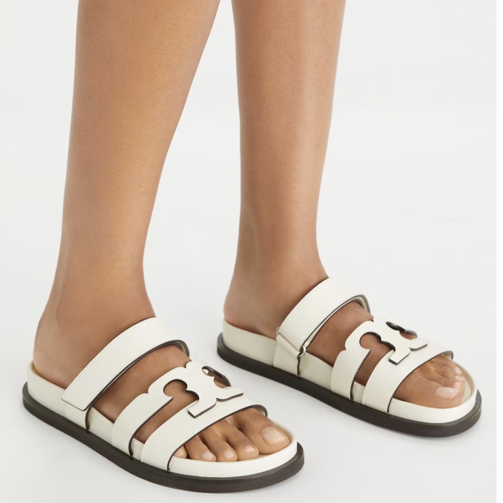 TORY BURCH INES SPORT SLIDE. Size 7 Women
N15-15